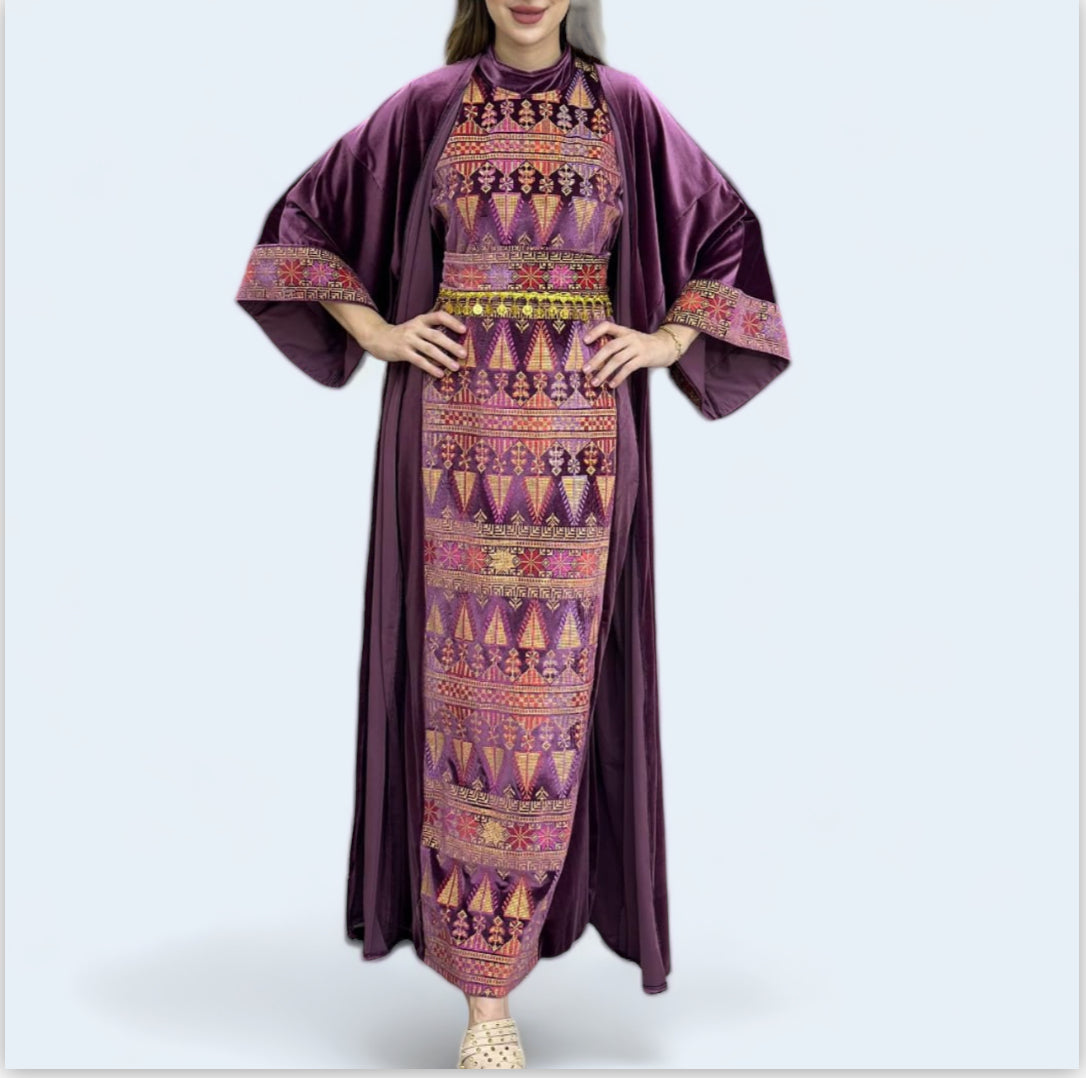 Two-Piece Embroidered Velvet Dress With A Waist Belt For Added Elegance - Stun In Our Soft And Charming Embroidered