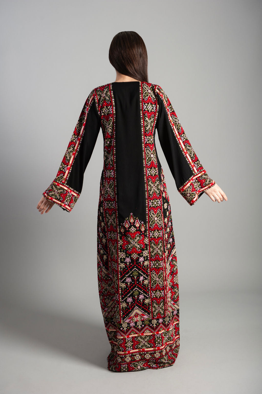 Embroidered Thobe - Eastern Elegance Legacy- Heritage For All Occasions Holidays And Celebrations