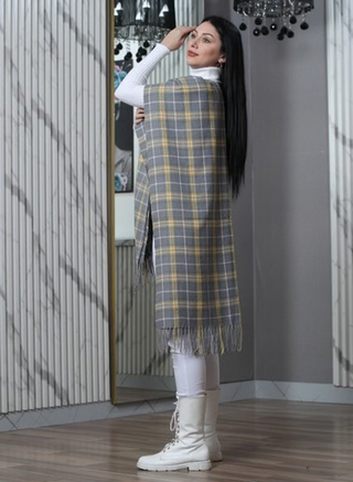 scarf warm- softness-gray stripes