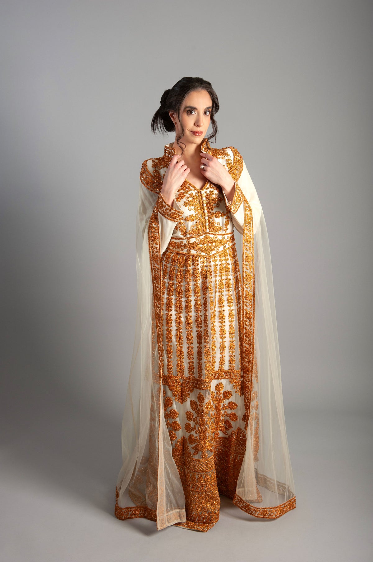 Women Kaftan Long embroidery Luxury Golden Zardosi Kaftan – A Masterpiece of Indian Craftsmanship Bridal, Evening Party