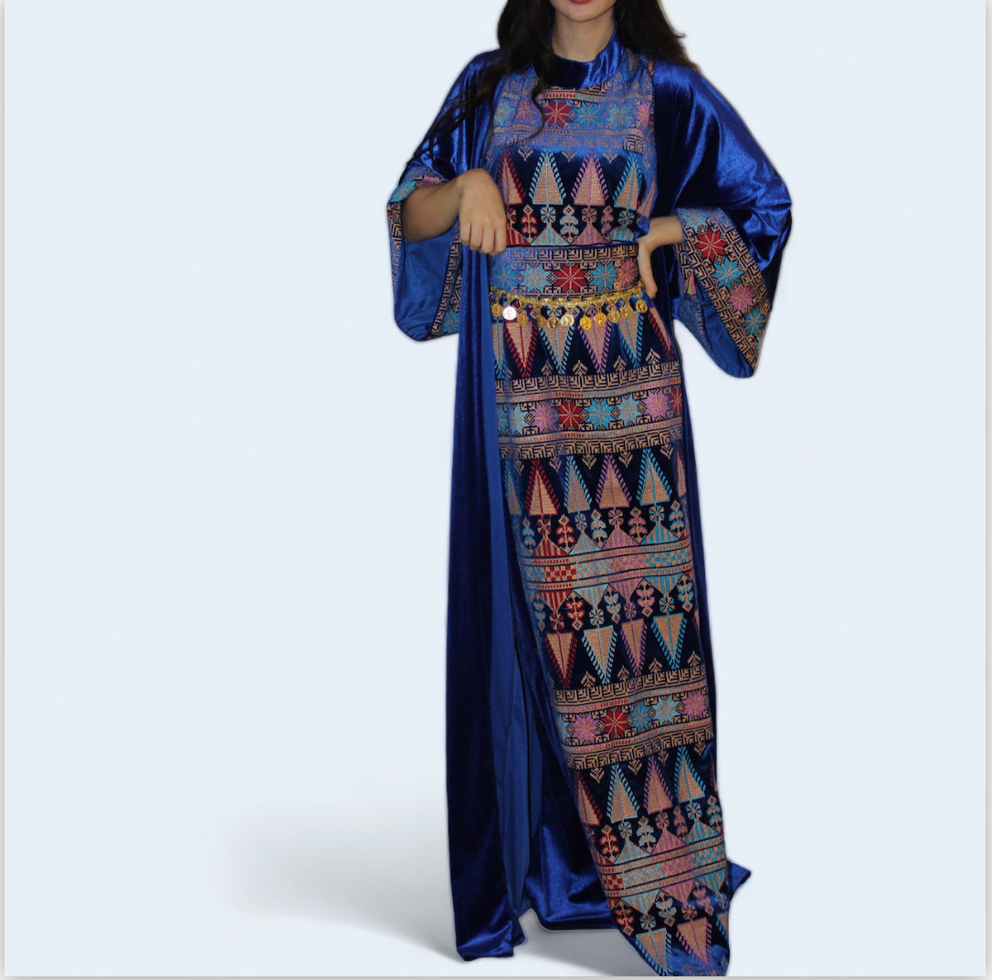 Two-Piece Embroidered Velvet Dress With A Waist Belt For Added Elegance - Stun In Our Soft And Charming Embroidered