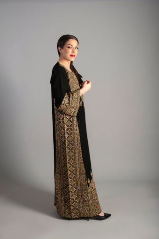 Thobe embroidered Arabic dress - for all occasions, holidays and celebrations