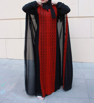 Abaya with distinctive and modern embroidery - black