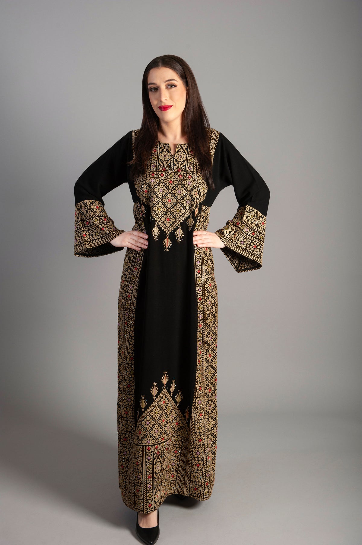 Thobe embroidered dress - for all occasions, holidays and celebrations